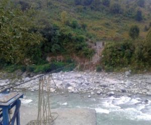 trolly on river stopped, 60 student stranded.