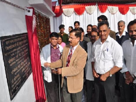 medical collage minister