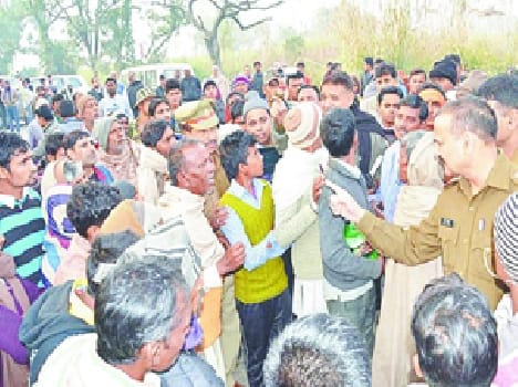 Commotion on the driver's death