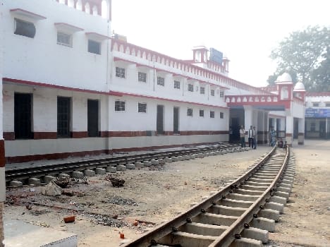 Walking tour of GM Railways DRM reached the station