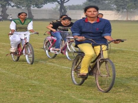 Work undertaken by the fast and the slow cycling Avantika