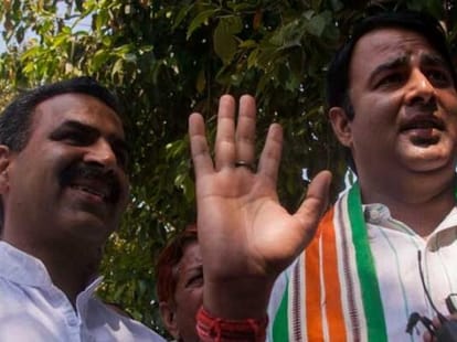 Mos sanjeev baliyan meet muzaffarnagar riots accused