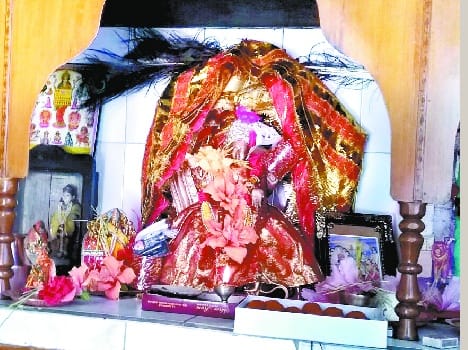 Ashtadhatu idol of laxmi stolen