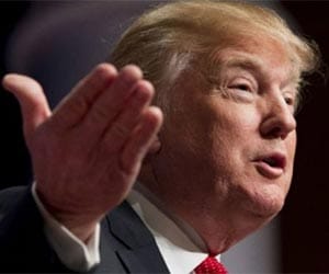 Donald Trump wins South Carolina, Hillary Clinton takes Nevada