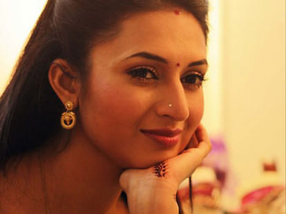Sriti jha and divyanka tripathi rumoured affair