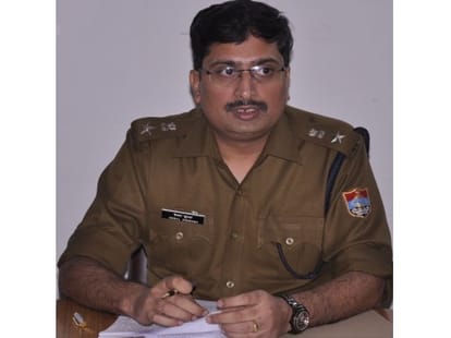 joshi family murder, lover of daughter in law killed the familiy.