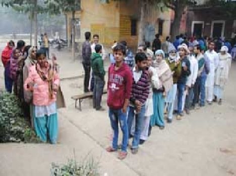 Uproar and 67.56 per cent between Vailent voting
