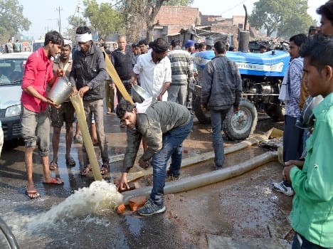The driver 's body was in the pond , police continued to shuffle