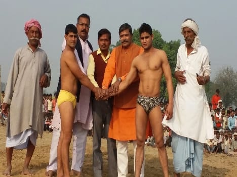 Wrestlers in wrestling The gambit-show