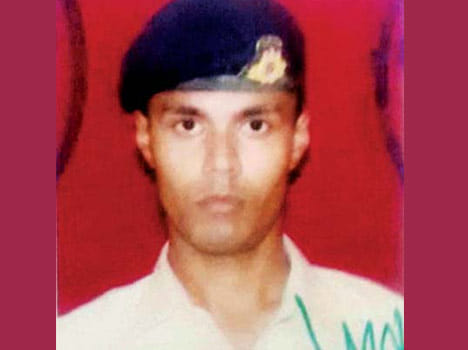 Merchant navy officer kills wife and her lover