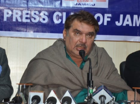 raza muraad wanted to be a actor in film industry
