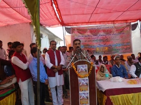 Distributed blankets to villagers