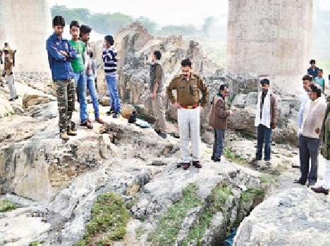 IV category of workers killed in suspicious circumstances