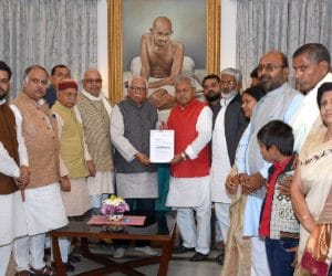 UP BJP demands to dismiss UP govt.