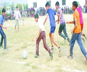 Ill conditioned Paika playing field , players upset