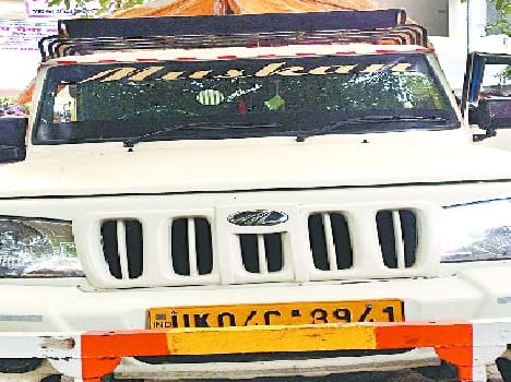 78 kg hashish was hidden in the floor of Bolero , two arrested