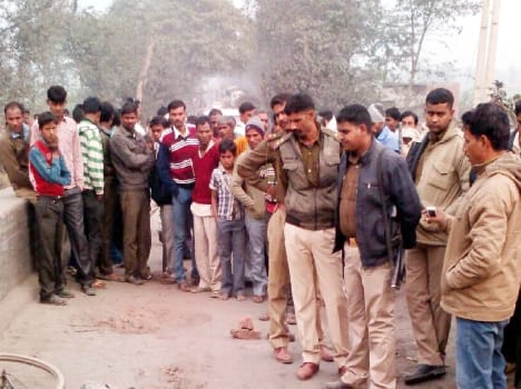 In Mksudapur man crushed by truck