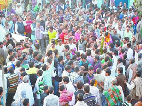 Take the new government became the village
