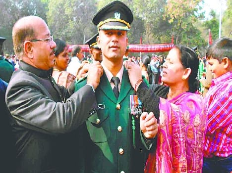 The lieutenant made sandalwood Unchakot