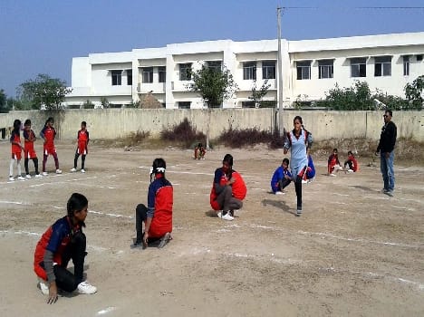 rajni won in kavaddhi while rakhi in kho-kho