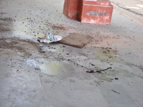 a man life himself in fire at mathura collectorate