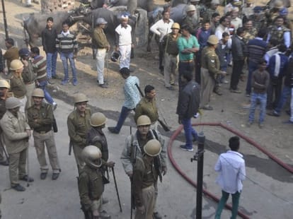 Violence bacause of Panchayat election in Sultanpur.
