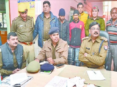 Two robbers picked up