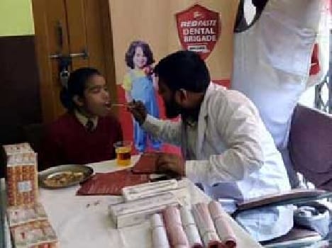 Educate children to protect teeth