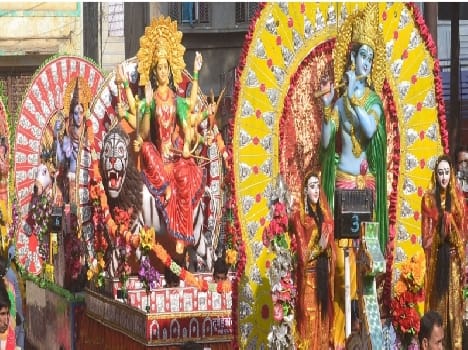  Sainath flowers showered flowers on house