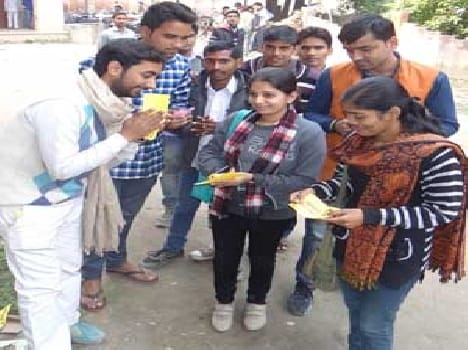 Student poll bugle playing