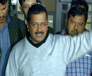Kejriwal says cbi came to search arun jaitelys file regarding ddca scam