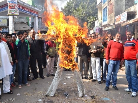 FDI and GST traders burnt effigies