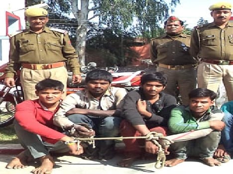 Galla Mandi disclosed robberies , eight arrested