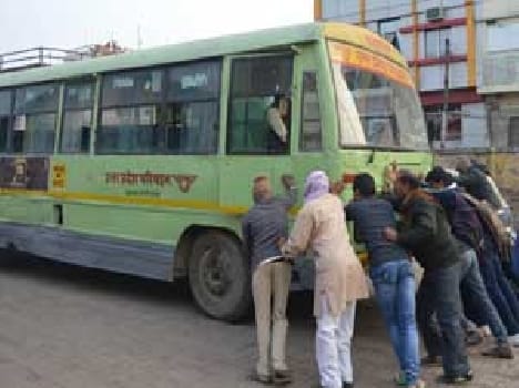 transport corporation is fail to provide facilities to passengers