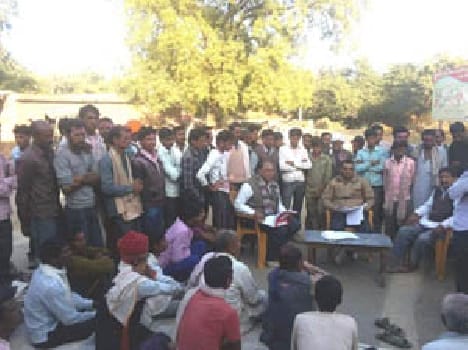 Lohia village employment crisis