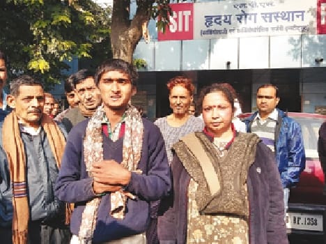 The minister admitted, doctors flee