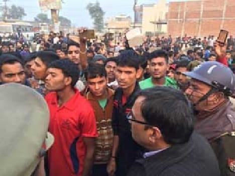 Army recruitment highway jam