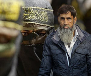 al-Qaeda Changing strategy of  terrorist attacks, remained franchises in other countries