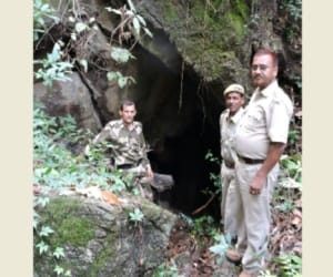 cave found in okhalkanda.