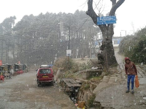 snowfall in patnitop and vaishno devi 