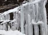 tourists are comming to see snow coverd mountains