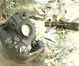 big accident at badalpur toll flyover in delhi, 6 dies