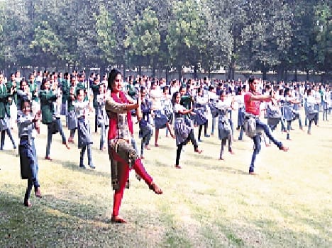 Saifai festival Bikrenge Lokdhara color