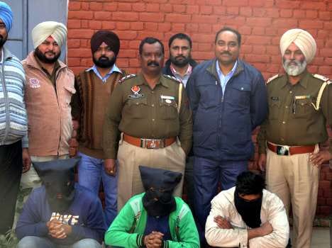 cia arresed drug smuggler talking to pakistani smugglers