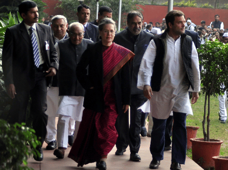 sonia to meet mehbooba in srinagar 10 jan