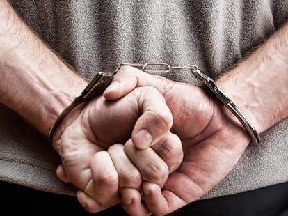 prisoner ran away police helpless