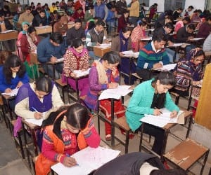 Asistente Review officer exam result not te be declared.