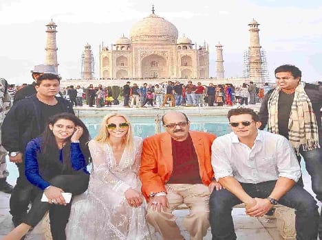 Orlando lost in the beauty of the Taj