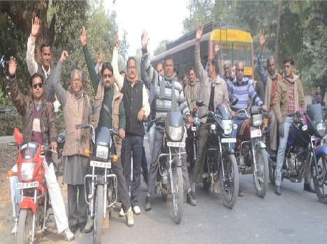 Lotus off workers will be on strike from today