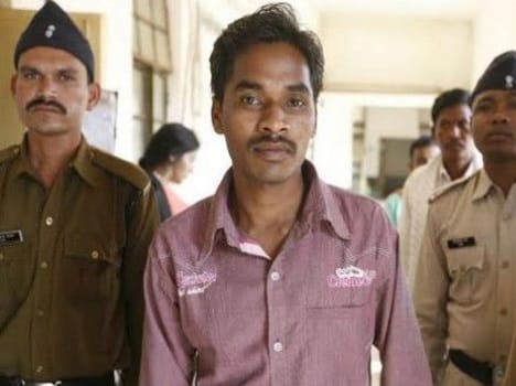 chhatisgarh: policeman arrested two reporters